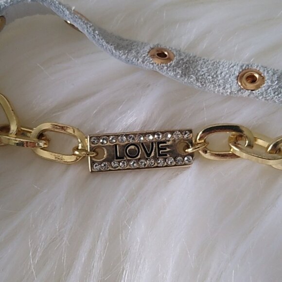 NWOT Geneva Platinum White & Gold 'Love' Rhinestone Wrap Bracelet Watch - Picture 6 of 8